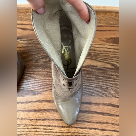 Yves Saint Laurent YSL vintage taupe leather booties - Picture 3 of 6